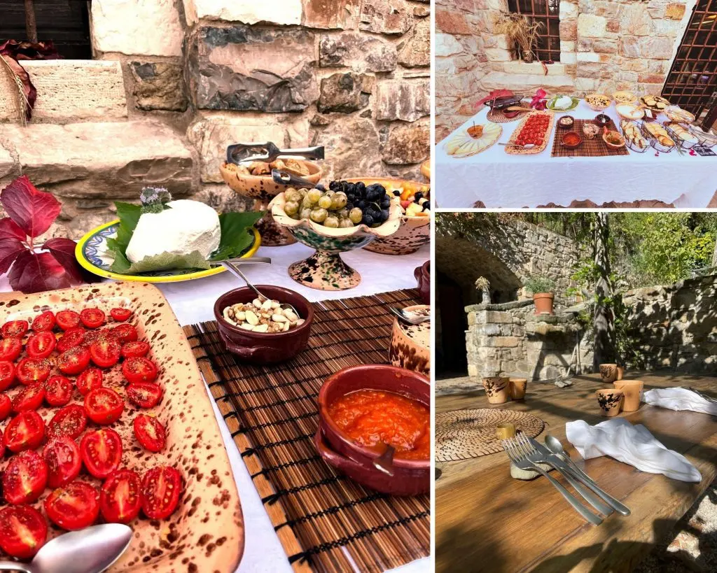 Even in fall there is a good chance to enjoy the home- and fresh-made breakfast treats outside at the beautiful terrace.