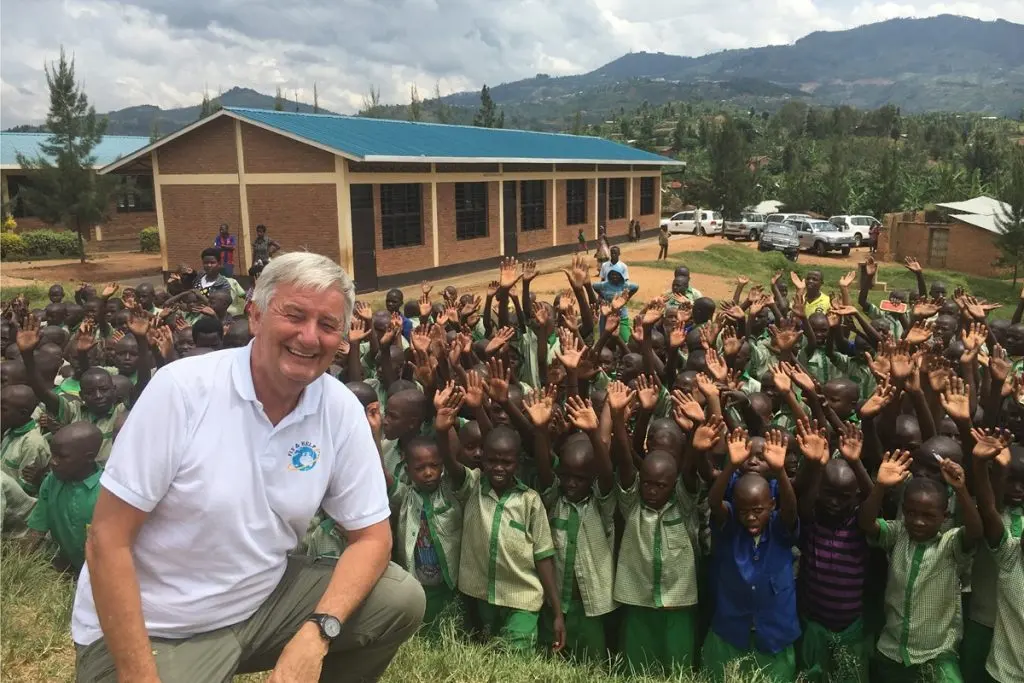 © Reiner Meutsch Stiftung FLY & HELP 2023