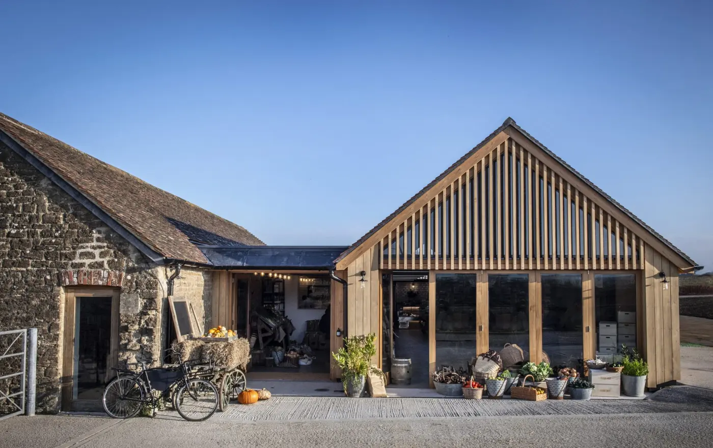 Hauser & Wirth Somerset, historical building and farm market © Credit: Hauser & Wirth